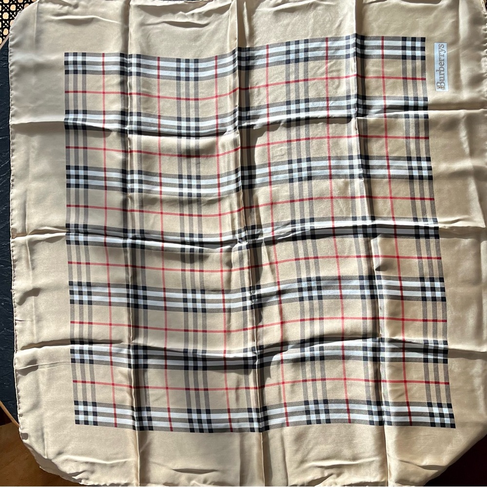 Burberry Nova Check Scarf